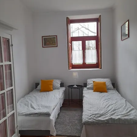 Villa Kemences Szechenyi Vendeghaz *